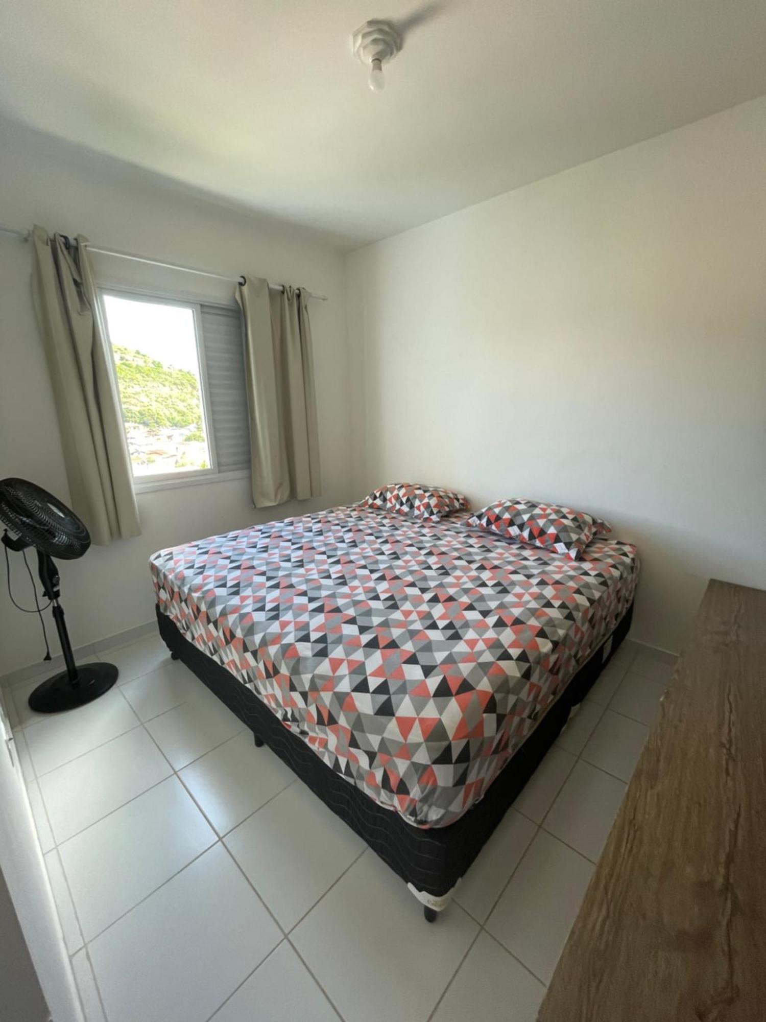 Apartamento No Setimo Andar - Estacionamento - 850 Metros Da Praia - Pet Friendly كاراغواتاتوبا المظهر الخارجي الصورة